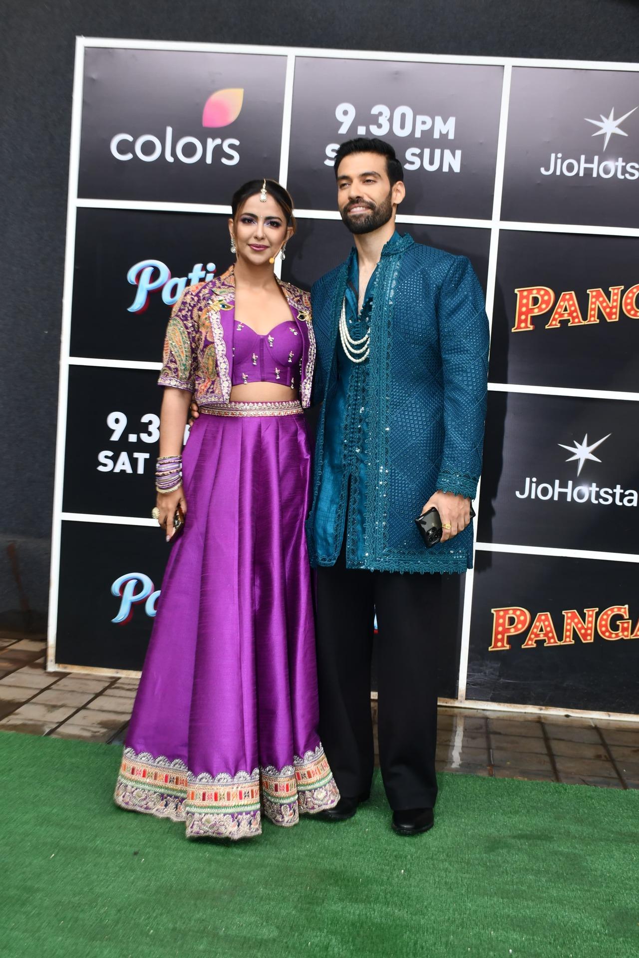 Avika and Milind posed arm-in-arm for the paparazzi, smiling brightly. For the shoot day, Avika was dressed in a purple lehenga featuring a stylish long jacket. While Milind looked handsome in indo-western outfit. 